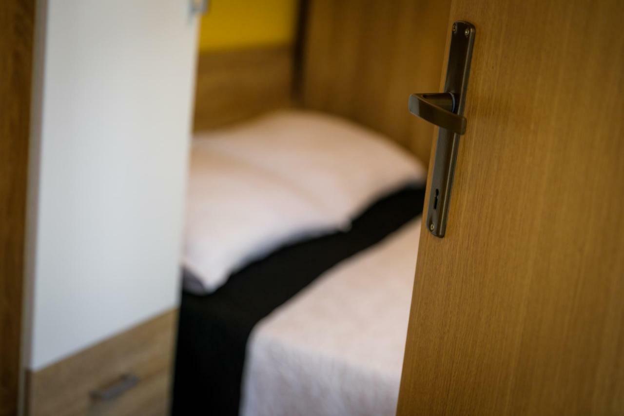 Apartman Jezevac Крк Экстерьер фото